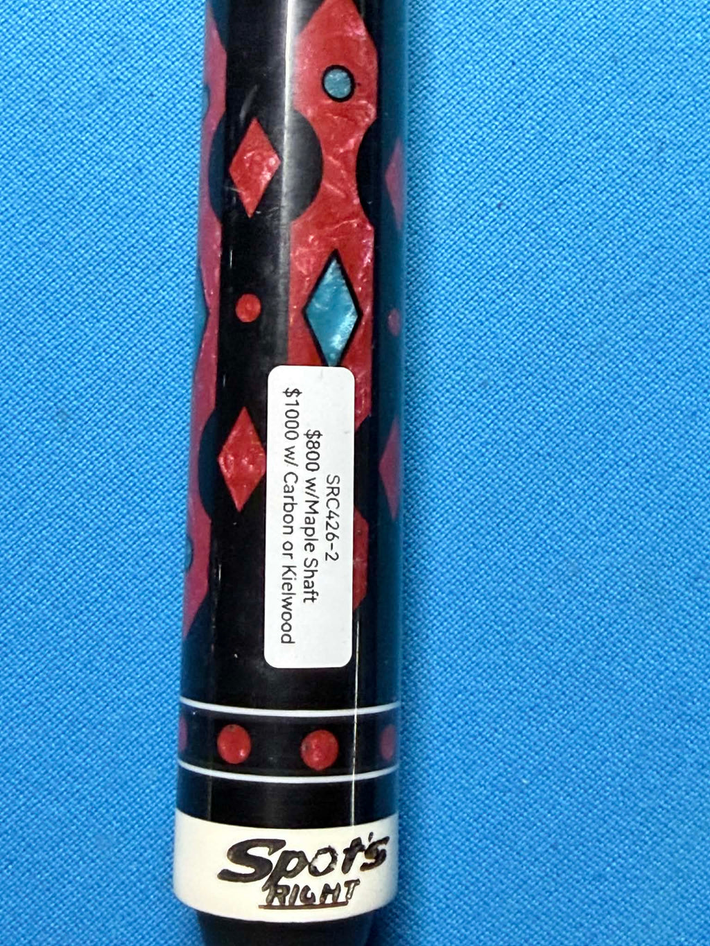 Spots Right Custom Cue SRC-426-2